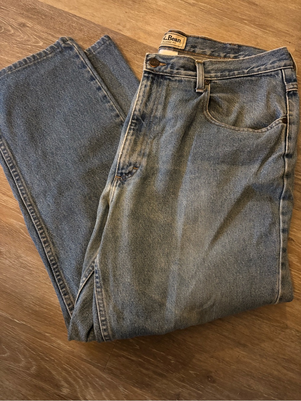 L.L. Bean Men's Light Blue Classic Fit Jeans 37x32